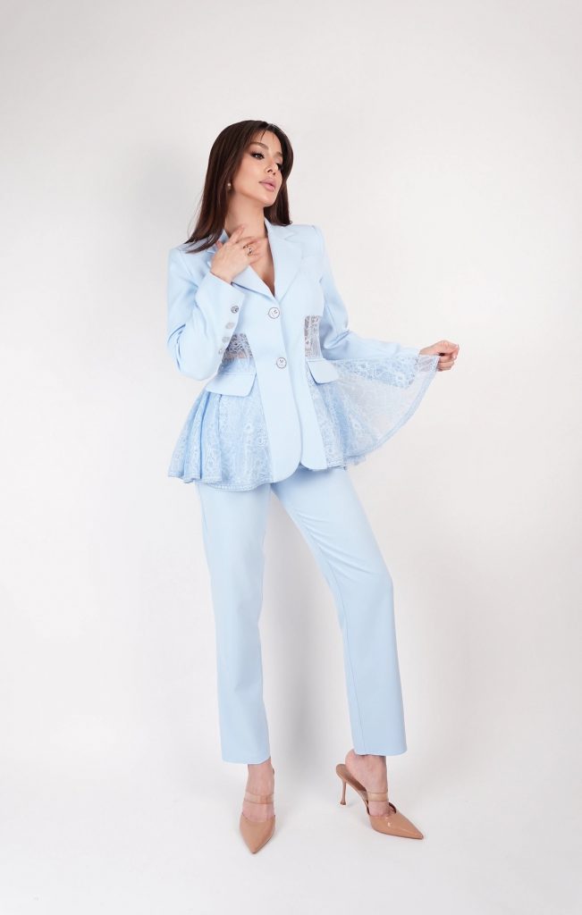 LACE-PEPLUM BLAZER SET