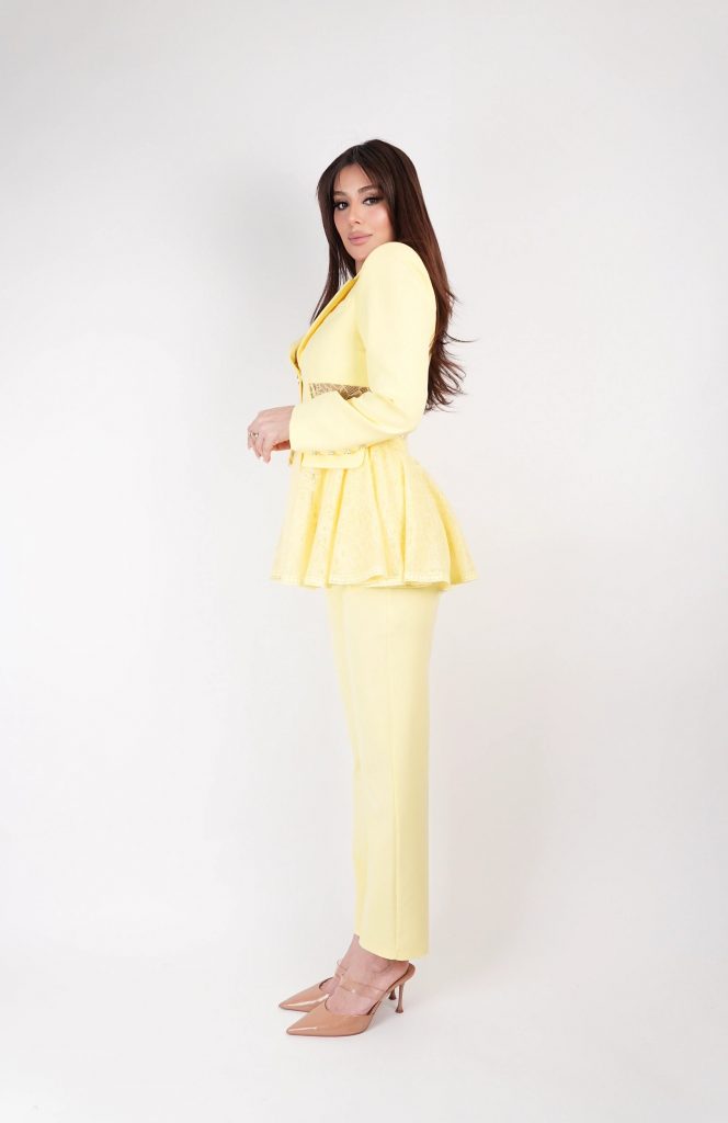 LACE-PEPLUM BLAZER SET