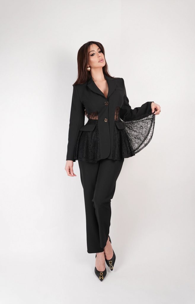 LACE-PEPLUM BLAZER SET