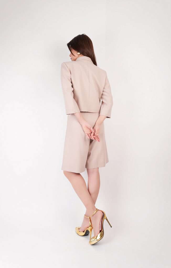 CROPPED BLAZER SHORT SET