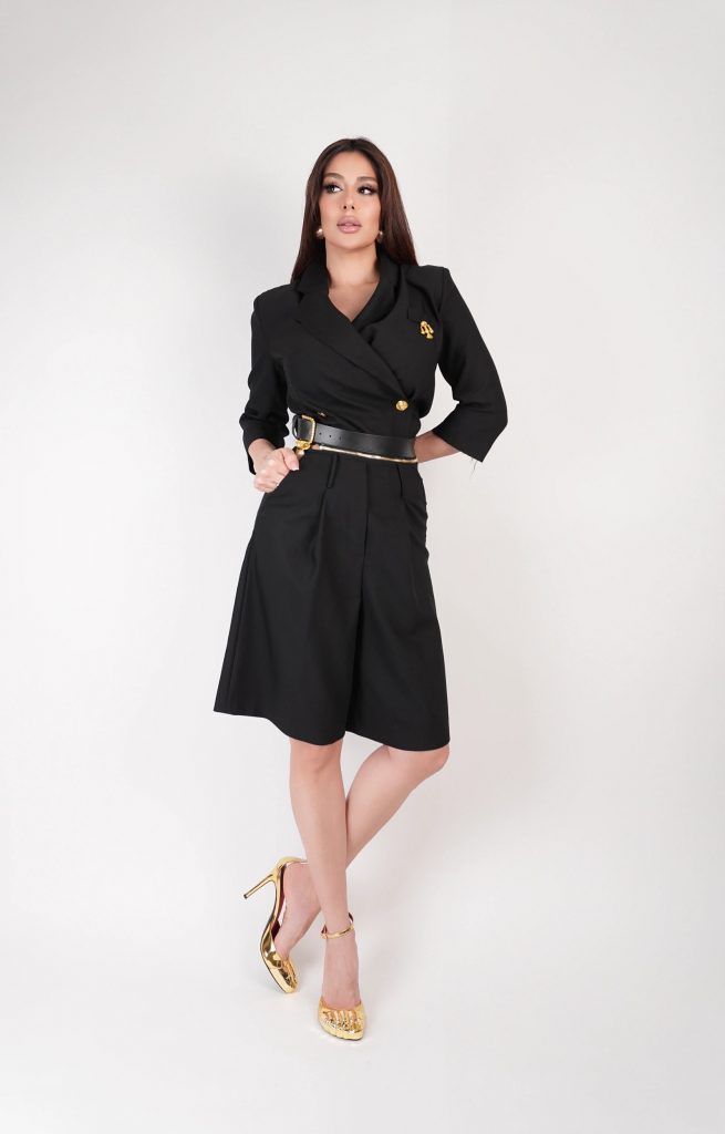 CROPPED BLAZER SHORT SET
