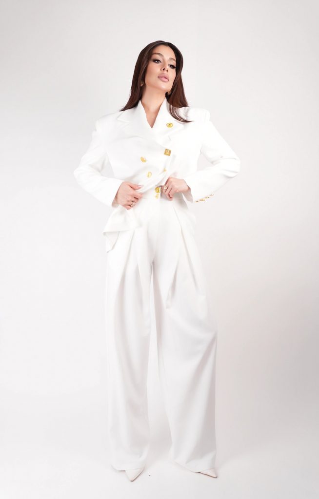 CUT-OUT BLAZER SET