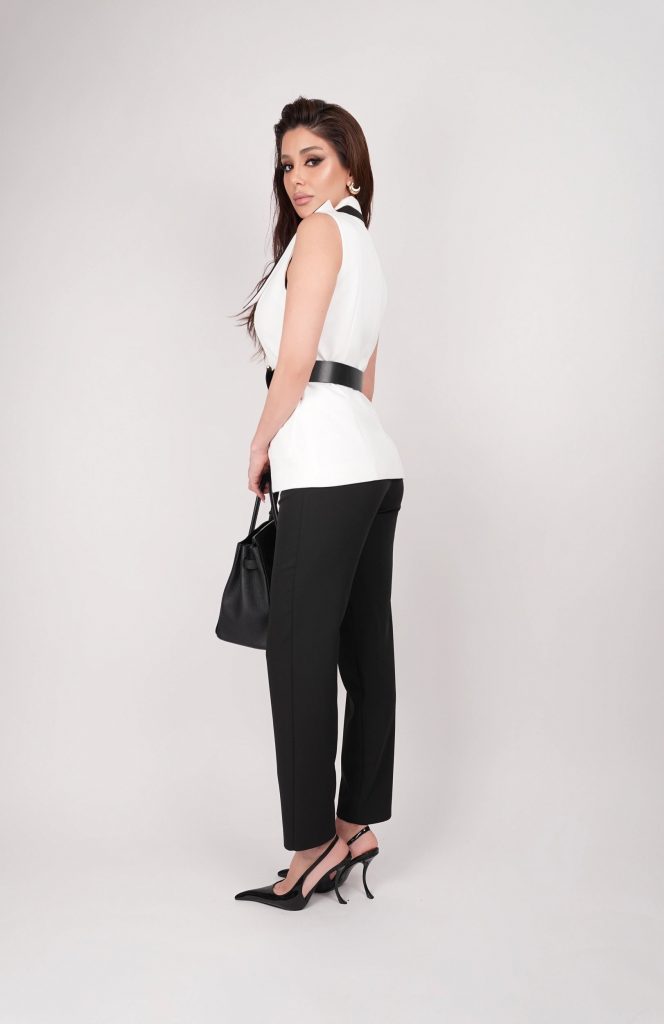 BELTED CONTRAST VEST SET