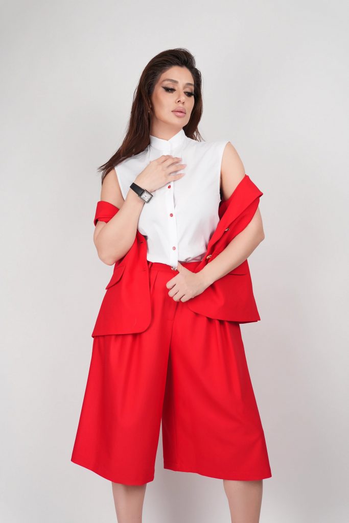 SLEEVELESS BLAZER CULOTTE SET