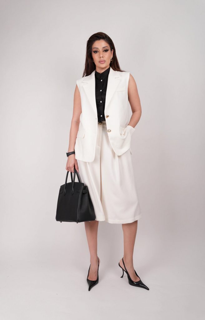 SLEEVELESS BLAZER CULOTTE SET