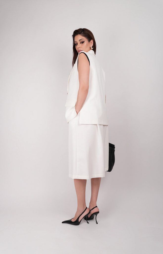 SLEEVELESS BLAZER CULOTTE SET