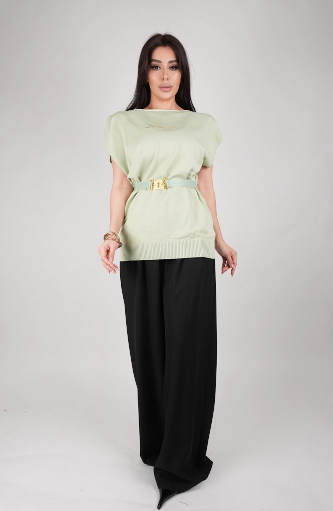 BELTED KNIT TUNIC TOP