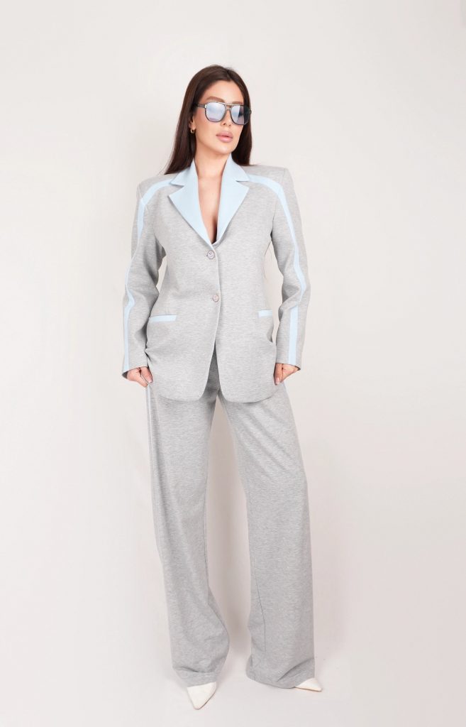 CONTRAST-DETAIL BLAZER SET