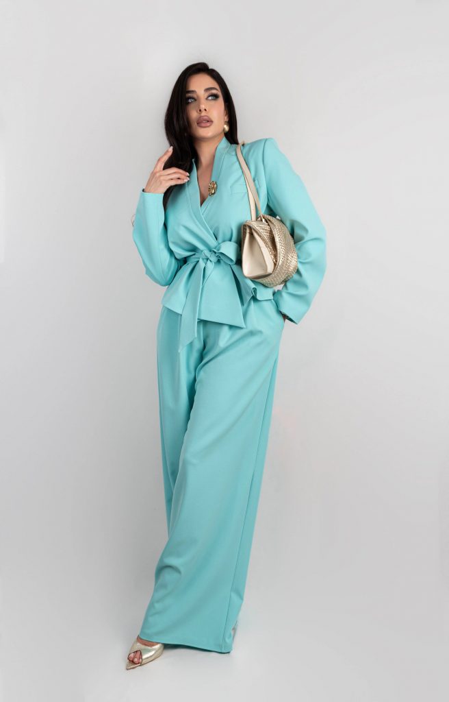 WAIST-TIE JACKET AND WIDE-LEG TROUSERS