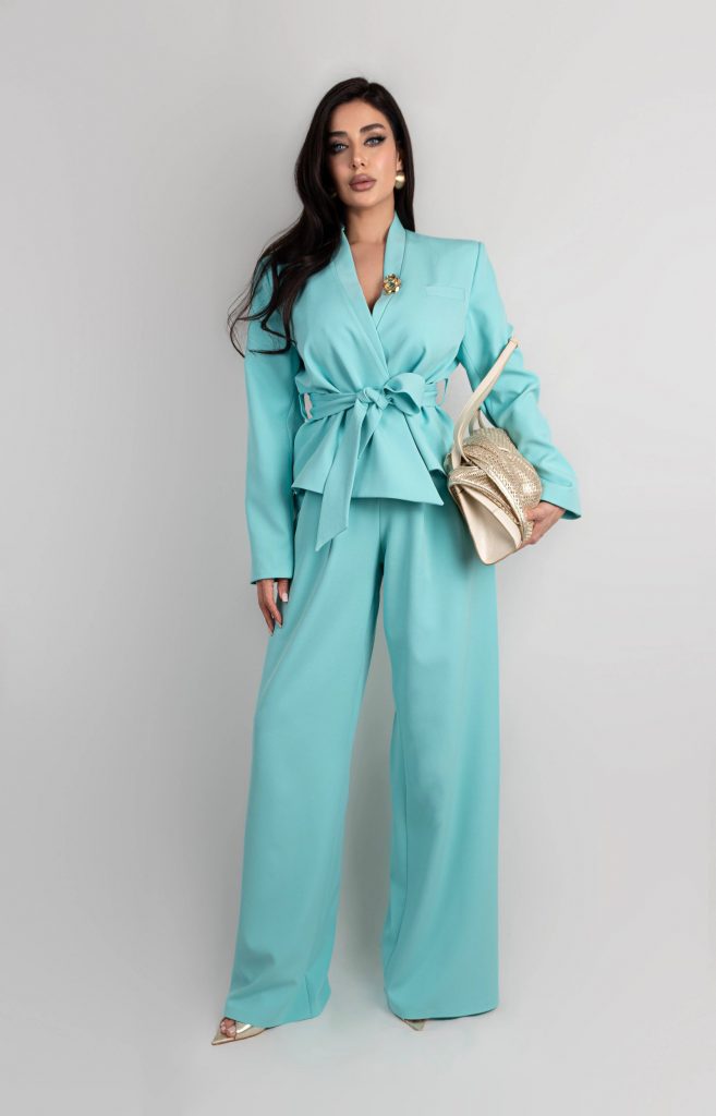 WAIST-TIE JACKET AND WIDE-LEG TROUSERS