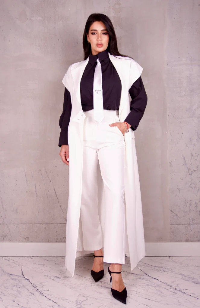 BELTED CAPE-VEST THREE-PIECE SET - Ecru, Photo 3