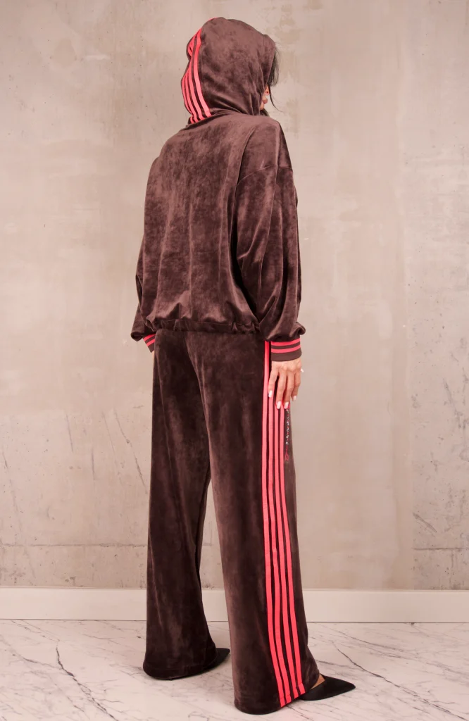CONTRAST-STRIPE HOODED VELOUR SET - Brown, Photo 3