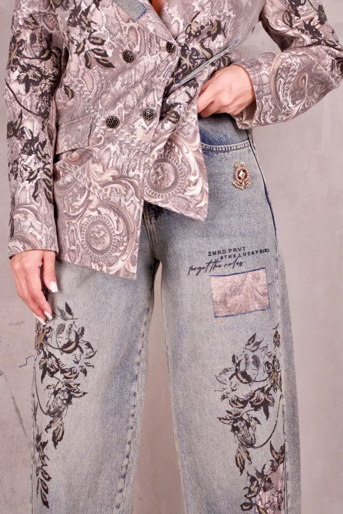 PAISLEY-PRINT BLAZER AND JEANS SET - Ecru, Photo 3