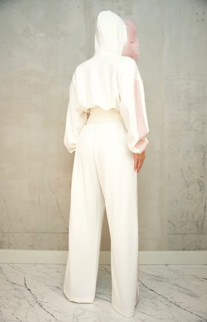 FUR-HOOD CORSET-WAIST TRACKSUIT SET - Ecru, Photo 3
